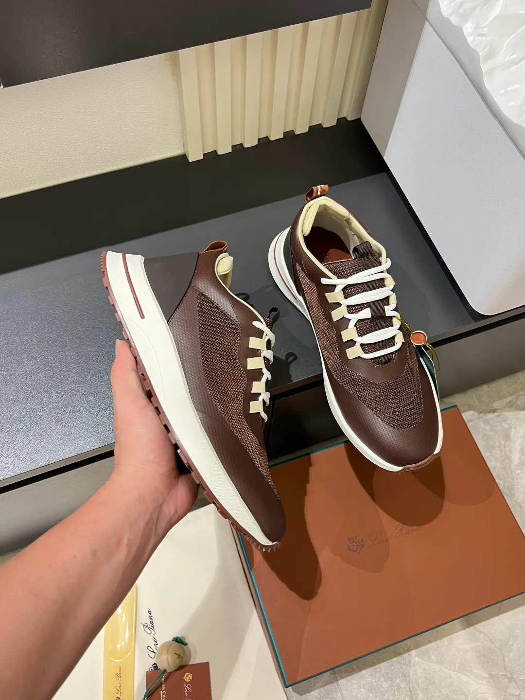 Men's men's shoes 💰p480 Loro men's shoes 💰piana niche classic jogging shoes, men's lace-up casual shoes and sneakers, high-quality lightweight and comfortable fabrics, suitable for outdoor leisure, the color scheme is young and energetic, and it looks great with sportswear or casual suits! Size: 38-44 (45 customized)